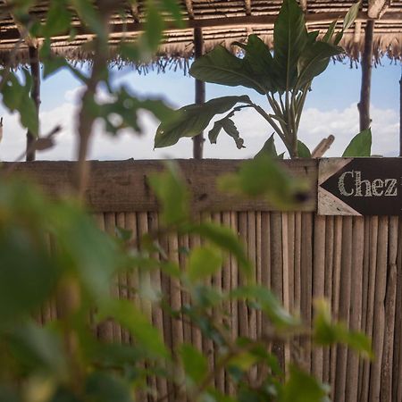 Chez Senga Hotel Madirokely  Exterior photo