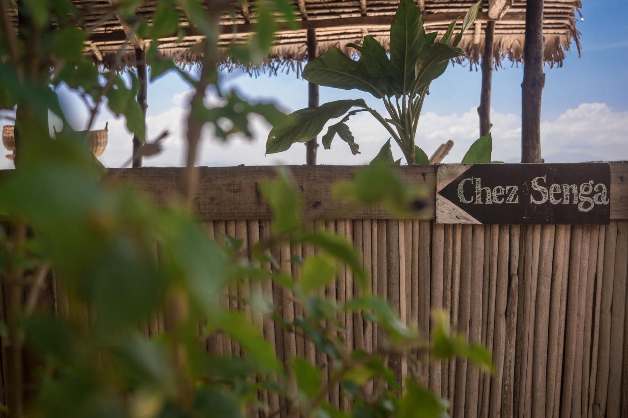Chez Senga Hotel Madirokely  Exterior photo